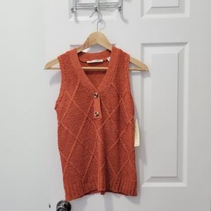 Burnt orange sleeveless knit top
